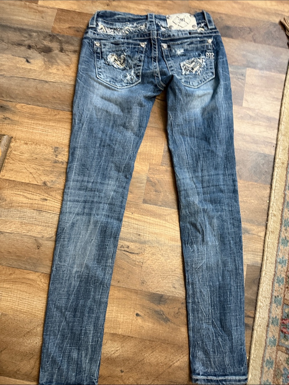 Y2K  style Miss Me signature mattalic hem